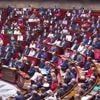 Après la chute du gouvernement de François Bayrou, l'impossible compromis