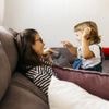 Keine Babysprache, keine Belehrungen: Wie wir sprechen sollten, um Kinder wirklich erreichen