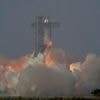 Gewaltiger Feuerball : SpaceX-Rakete „Starship“ explodiert vor dem Start
