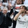 Real Madrid neemt met zege op Sociedad afscheid van Carlo Ancelotti en Luka Modric