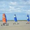 REPORTAGE. « Votre carburant, c’est le vent » : le frisson du char à voile sur une plage bretonne