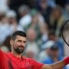 French Open: Waghalsiger Djokovic: Auf dem Fahrrad durch Paris:
