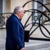 Après la chute du gouvernement de François Bayrou, que peuvent faire des ministres chargés de "l'expédition des affaires courantes" ?