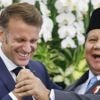 En Indonésie, Emmanuel Macron soigne un éventuel allié de poids pour l'économie et la diplomatie française