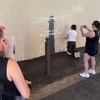 Le  Banksy à Marseille brièvement dégradé puis remis en état