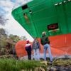 Enorm vrachtschip belandde in Noorse achtertuin doordat stuurman in slaap viel
