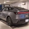 Tesla réussit sa première livraison autonome d’un véhicule à domicile, une première mondiale