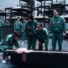 Een doodskist én een nieuw dodelijk spelletje: Netflix onthult eerste beelden van het laatste seizoen van ‘Squid Game’