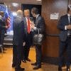 KIJK. Trillende benen van Poetin na topoverleg met Trump doen geruchten over gezondheid weer oplaaien