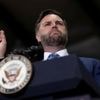 Russlands Angebote im Ukraine-Krieg: US-Vizepräsident Vance sieht „erhebliche Zugeständnisse“ – Experten zweifeln