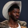 Rapper Lil Nas X opgepakt in Los Angeles na aanvallen politieagent