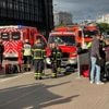 En Allemagne, une attaque au couteau à la gare de Hambourg fait au moins 12 blessés, annoncent les secours