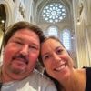 Ongeneeslijk zieke Martijn Krabbé (57) viert mijlpaal: “7 jaar samen met allerleukste Deborah”