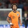 Joshua Zirkzee lijkt droomkandidaat van PSV, maar transfer is uitermate ingewikkeld
