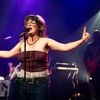 Het scalpel in de wonde: Lola Young verjaagt briesend en bruisend haar demonen in La Madeleine ★★★★☆