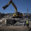 Nach Asbest-Fund im Berliner Jahn-Sportpark: Material soll Mitte Juni abtransportiert werden