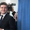 Présidentielle en Roumanie : les premiers sondages sortis des urnes donnent le candidat pro-européen, Nicusor Dan, devant son rival d'extrême droite