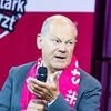 Mit Winnetou zum Zivildienst: Scholz begründete Wehrdienstverweigerung mit Karl May