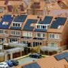 Netbeheerder Enexis betaalt huishoudens voor het 'dimmen' van zonnepanelen