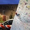 Na fatale val van jongen (11) staan eigenaars Amsterdamse klimhal voor de rechter: hoe kon het misgaan?