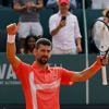 Djokovic verovert honderdste ATP-titel na slijtageslag tegen Hurkacz in Genève