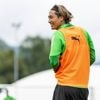 Transferupdates | Ajax zou Itakura op het oog hebben als vervanger van Hato