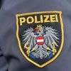 Flaschen und Steine: Schlägerei zwischen Fußballfans aus München und Augsburg