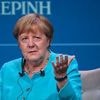 Umfrage zu Flüchtlings-Folgen: Merkels "Wir schaffen das" spaltet Deutschland bis heute