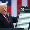 Dat Trump een 'bange kip' wordt genoemd zit hem duidelijk niet lekker