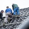 heise+ | Solaranlage selber installieren: Wie Selbstbaugruppen helfen können