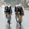 Live Giro | Bekijk de actuele koerssituatie in bergrit met Van Aert in kopgroep