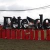 REPORTAGE. "Ça ne sert à rien" : à la Fête de l'Humanité, des militants ne veulent pas voir les partis de gauche négocier avec Sébastien Lecornu
