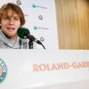 Zizou Bergs, één jaar na de doorbraak op Roland Garros: “Ik hoop dat Nadal niet blijft om naar mijn match te kijken”