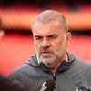 Spurs-trainer Postecoglou haalt stevig uit naar journalist in aanloop van finale: “Ik ben geen clown”