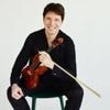 Springteufel in der ersten Reihe: Joshua Bell dirigiert das Deutsche Symphonie-Orchester