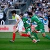Verrücktes Spiel in Kiel: Holstein schlägt Gladbach 4:3 und träumt von der Rettung