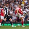 Rice trapt de 1-0 knap binnen, Arsenal op voorsprong in belangrijk duel tegen Newcastle