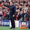 Peter Bosz mild voor zijn spelers na valse start: ‘Maar het niveau moet snel omhoog’