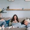 Schockierend früh: Ab diesem Alter hält einen die Gen Z für alt