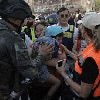 Beelden tonen verwoest gebouw van Iraanse staatsomroep na Israëlische aanval