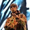 Liam Gallagher défend les fans d’Oasis qualifiés d’ivrognes « d’âge moyen » par des élus écossais