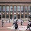 Aux Etats-Unis, l'administration Trump suspend le traitement des demandes de visas étudiants le temps d'examiner leurs réseaux sociaux