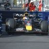 Thuisrijder Leclerc duikt aan eind van training onder tijd van Max Verstappen