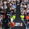 Vor der Basketball-EM: Schröder: Werde nie gleiche Liebe wie Nowitzki bekommen