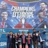 "Il fallait que je vienne" : quand la victoire du PSG en Ligue des champions dope les visites au Parc de Princes
