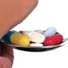 VRAI OU FAUX. Conseils dangereux, vidéos truquées... Comment l'intelligence artificielle amplifie la désinformation médicale sur les réseaux sociaux