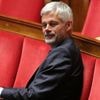 Statut de la Nouvelle-Calédonie : les députés LR retireront leur soutien au gouvernement si Manuel Valls continue son action "indigne", prévient Laurent Wauquiez