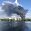 Fotos vom Großbrand in Berlin: Dunkler Rauch, hohe Flammen – die Bilder vom Feuer in Spandau