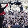 "On connaît tous ses paroles" : la jeune génération émue après l'annonce de la mort de Werenoi, numéro un des ventes d'albums en France