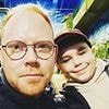 'Healthy' 38 year-old reveals only sign of bowel cancer he noticed in the bathroom - and it wasn't blood in the loo